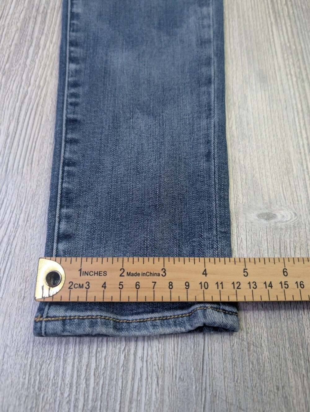 American Eagle Women's Distressed Skinny Jeans Blue Wash size 6 regular‎ - Picture 3 of 11